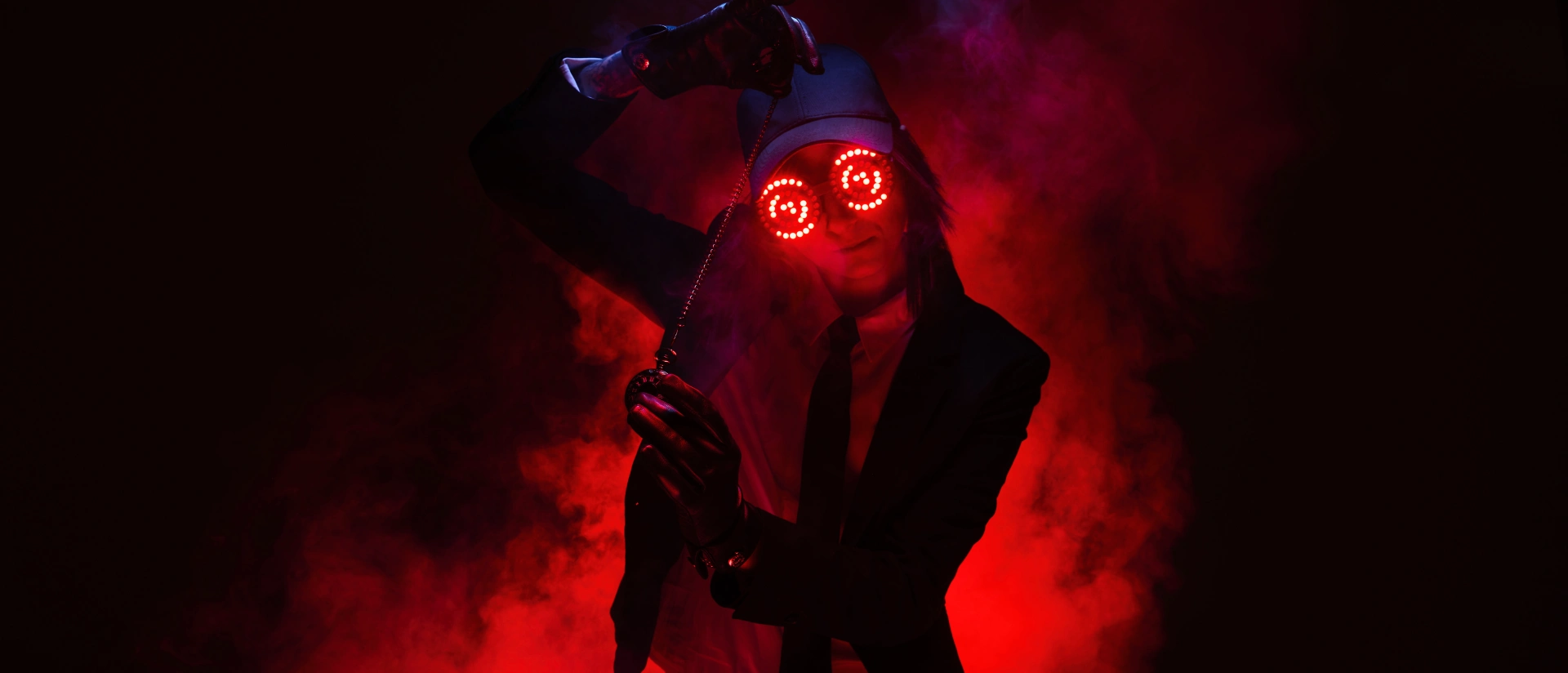 REZZ анонсировала новый альбом «As The Pendulum Swings» и выпустила третий сингл «Prophecy»
