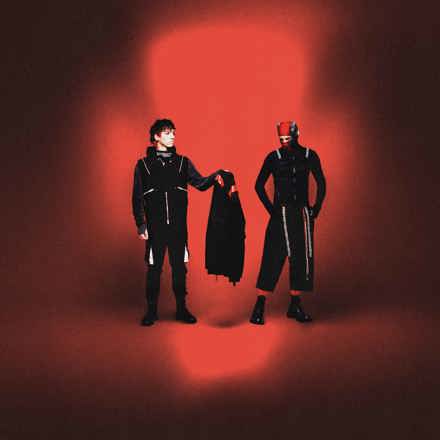 "Twenty One Pilots раскрыли тайну: вышел загадочный сингл «The Contract»"